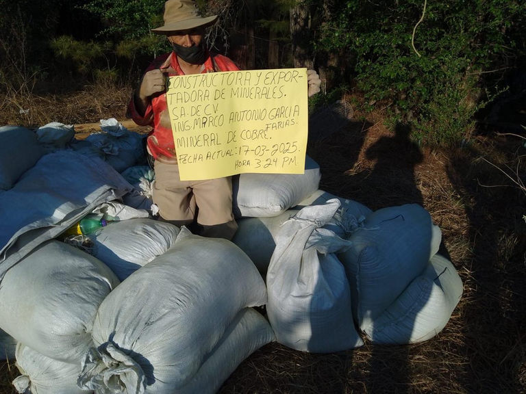 Bagged copper ore